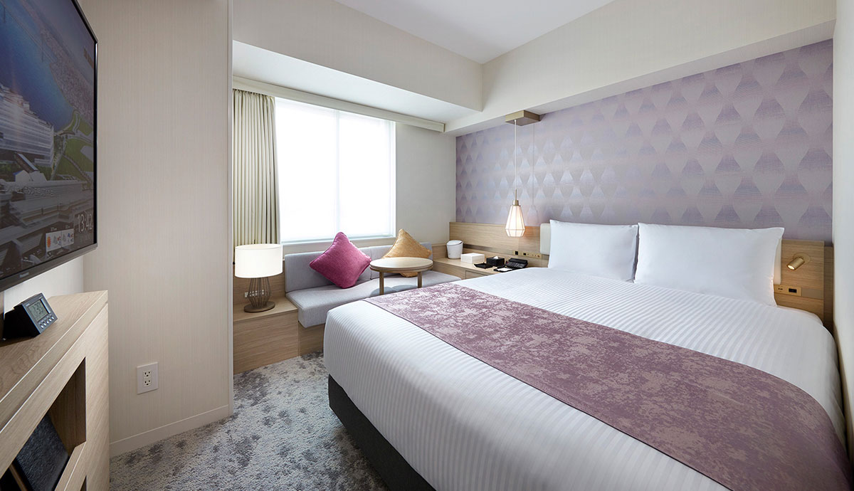 Superior Queen〈Refa Room〉