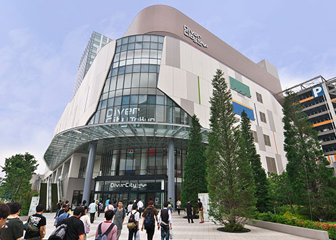 DiverCity Tokyo Plaza